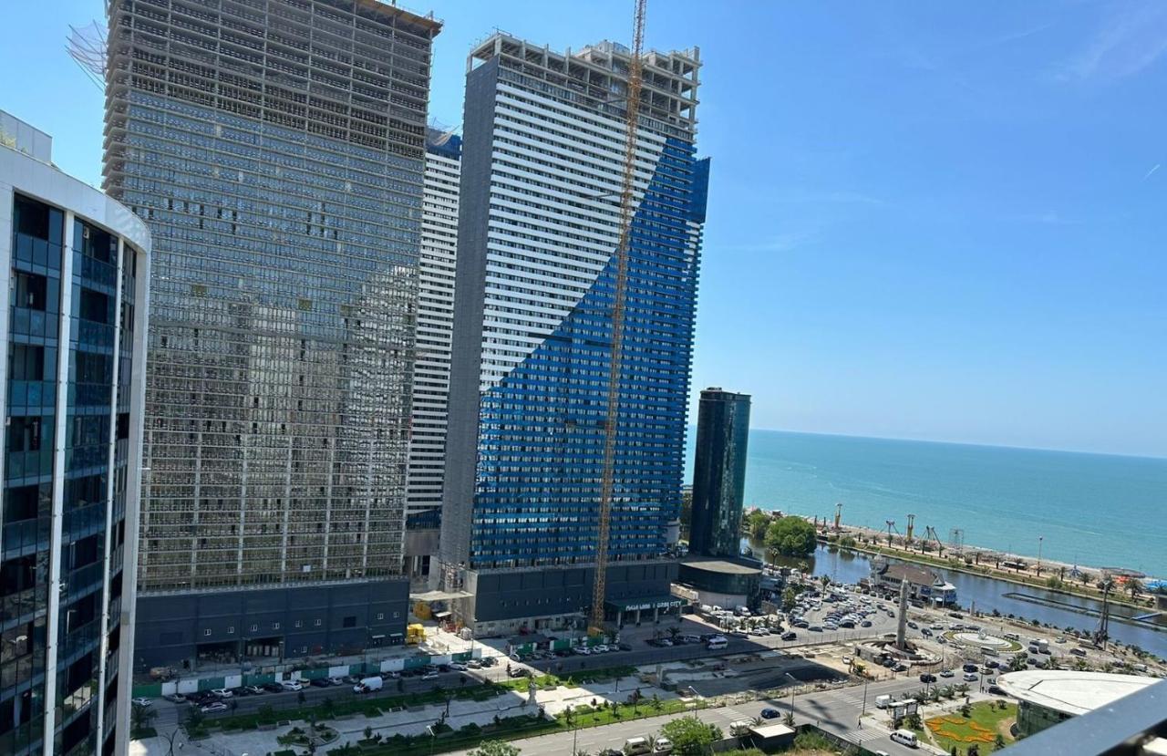 Moonlight Apart-Hotel Batumi Exterior foto