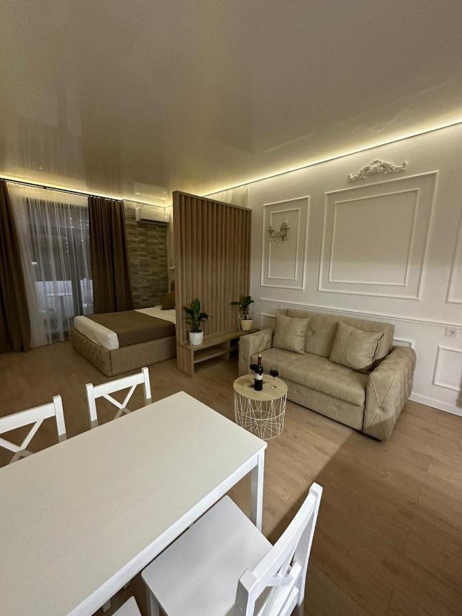 Moonlight Apart-Hotel Batumi Exterior foto
