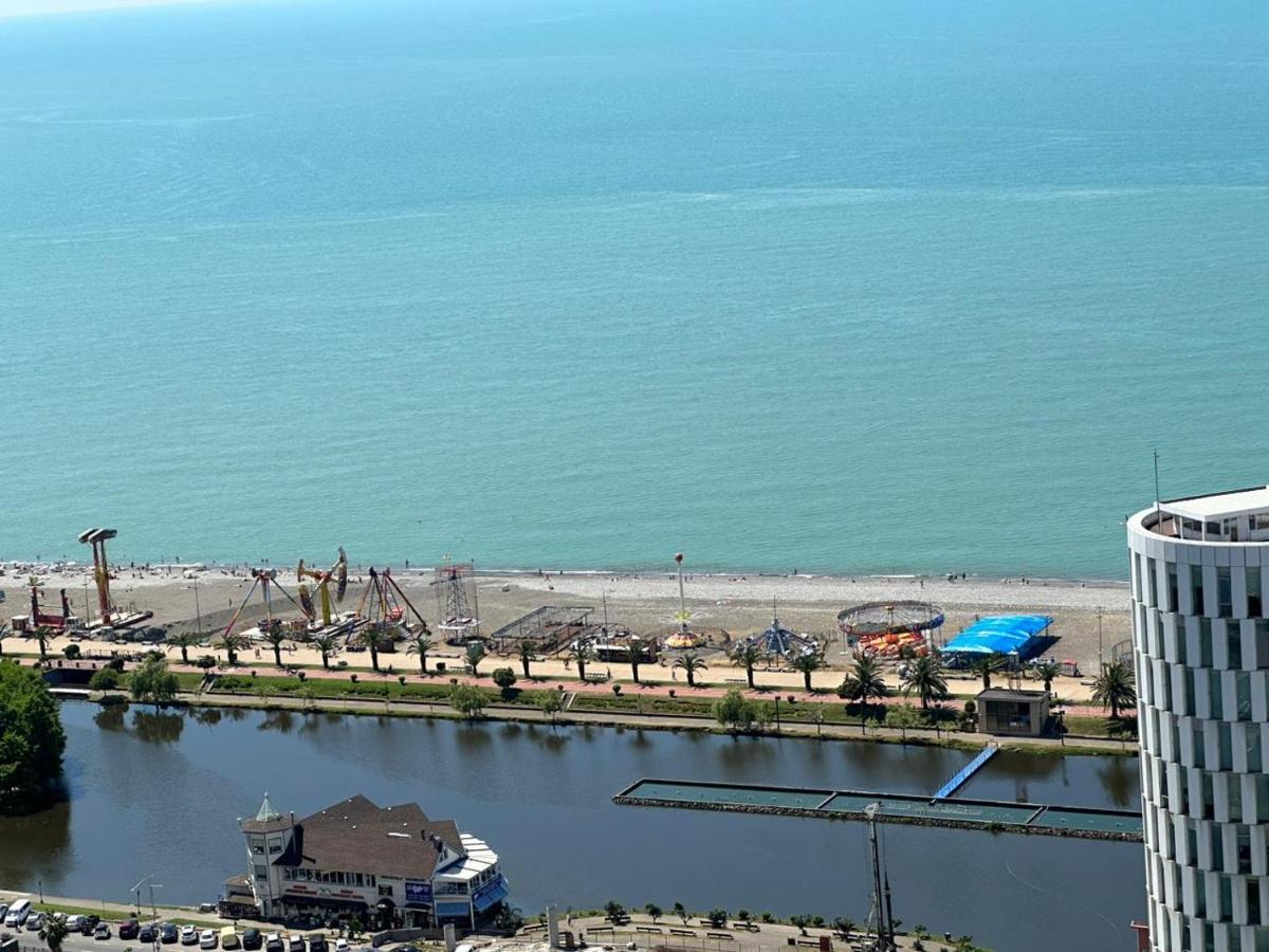 Moonlight Apart-Hotel Batumi Exterior foto